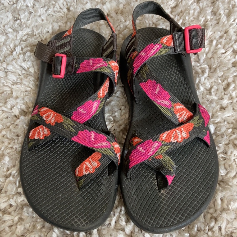 Chaco Z2 Classic Sport Sandal Floral size 9